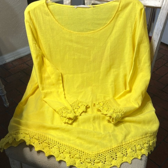 Soft Surroundings Tops - Soft Surroundings top